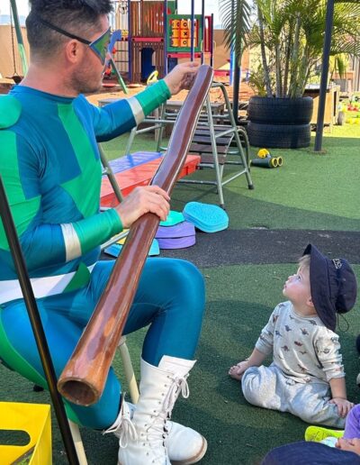 The Recycleman Show - learning about the environment and recycling